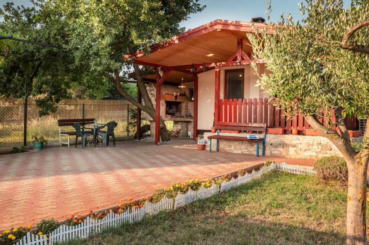 Funny House Holiday home